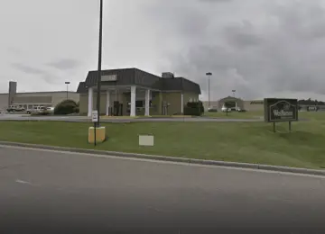 Sold: 100 Mall Dr., Steubenville, OH