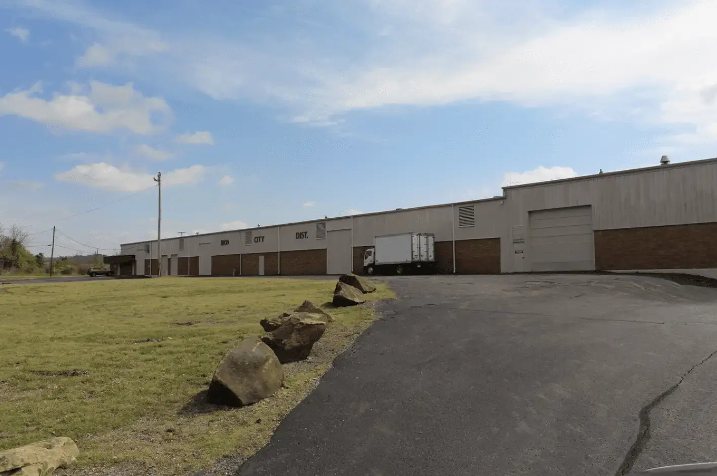 2670 Commercial St., Mingo Junction, OH